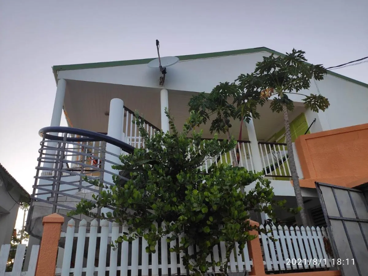 Apartment Gites Les Anacardiers Iguane Grande Anse