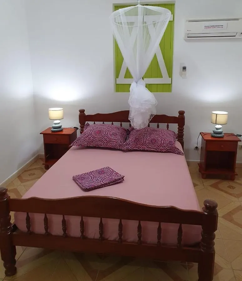 Apartment Gites Les Anacardiers Iguane Grande Anse
